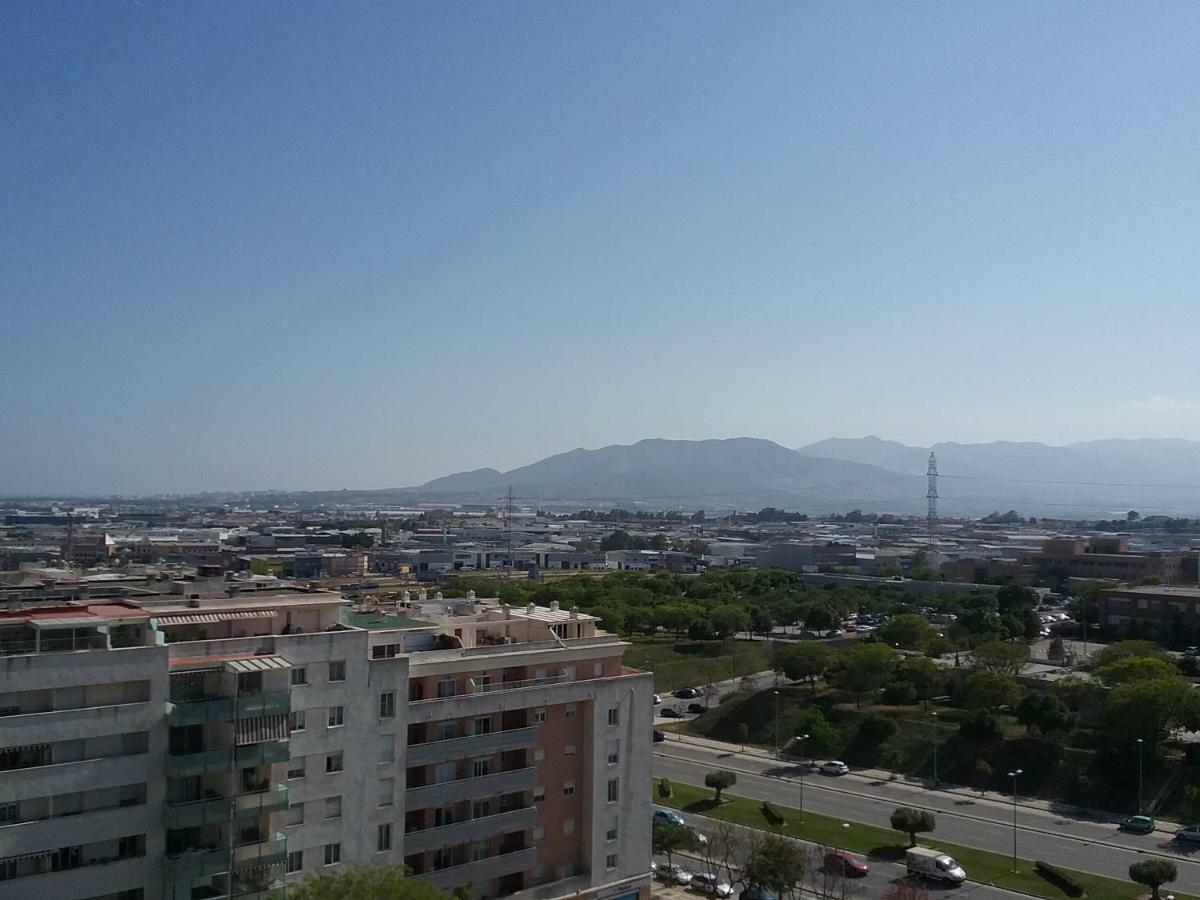 Apartamento Teatinos Málaga Exterior foto